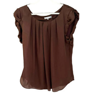 NWT Violet & Claire Flowy Top Roasted Coffee Brown Rushing Pleated Size L
